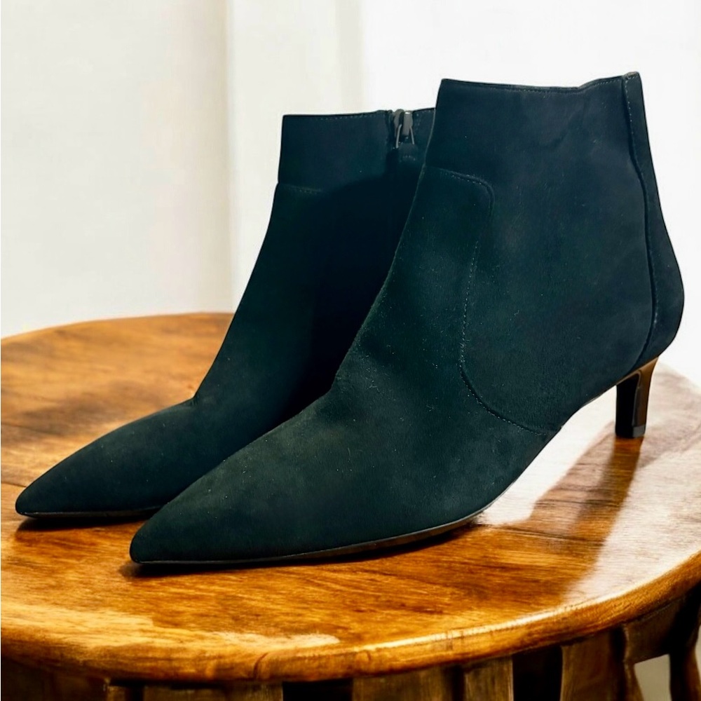 Italian Leather Booties Black Size 8 - Aquatalia Marilisa Kitten Heel Mobwife